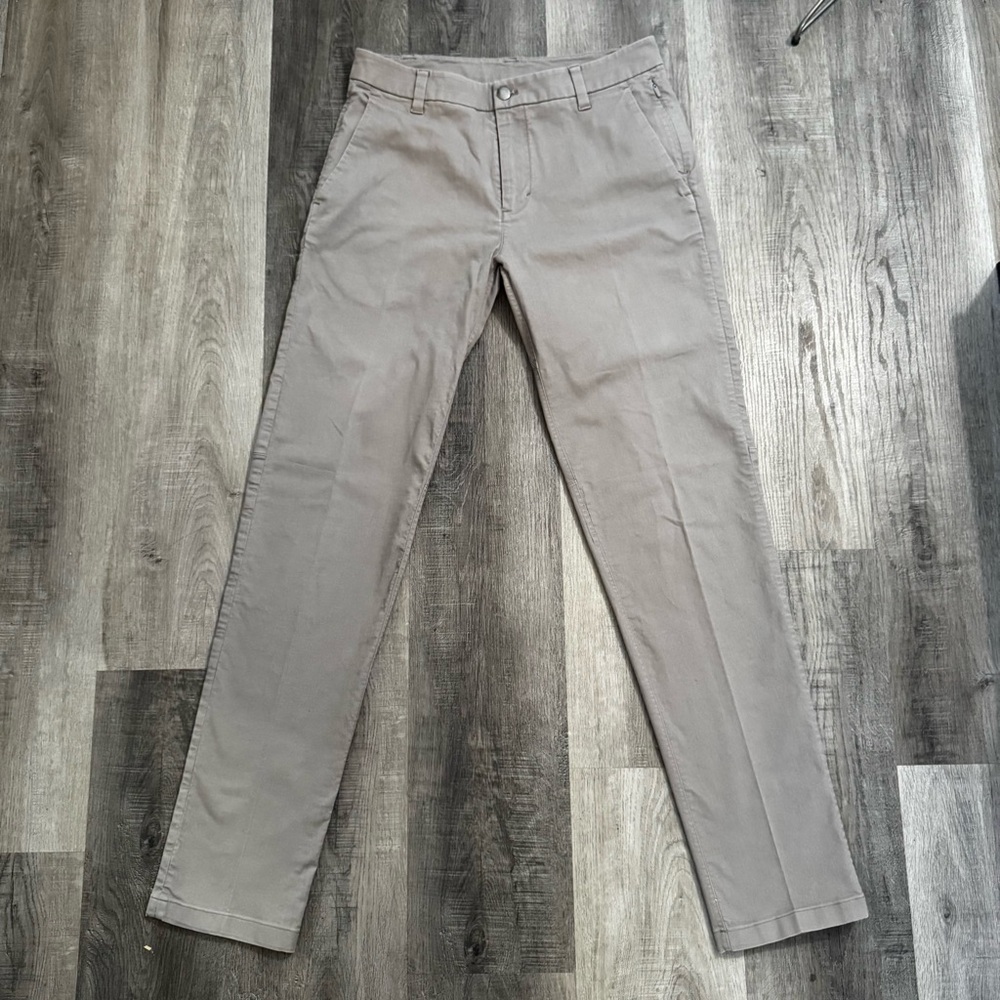 Lululemon Mens Commission Pant Classic Size 31 Warpstreme Asphalt Grey